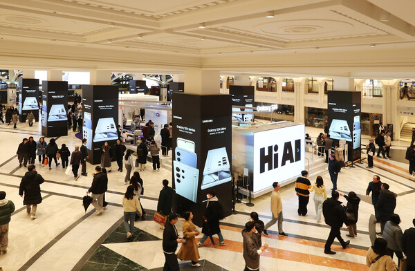 신세계 센트럴시티에 오픈한 ‘갤럭시 스튜디오’