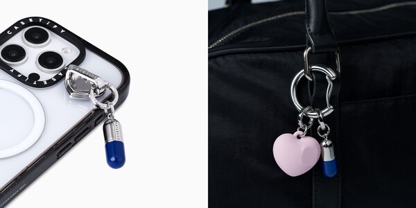 케이스티파이 참 후크, 백 카라비너와 퍼피하트 참, 비타민 C 참 (왼쪽부터)