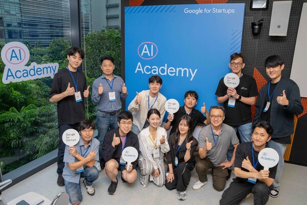 10월 16일 싱가포르 구글 아태지역 본사에서 열린 AI 아카데미 부트캠프에 참여한 한국 스타트업 관계자들