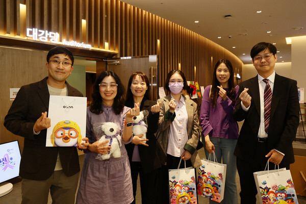 마이다스 온라인카지노 벳무브 송재승 이사, 이대서울병원 신경과 김지현 교수, 원광대학교 산본병원 신경과 한선정 교수, 세종충남대학교병원 신경과 김재림 교수, 중앙대학교병원 신경과 한수현 교수, 분당서울대학교병원 소아청소년과 조재소 교수 (왼쪽부터)
