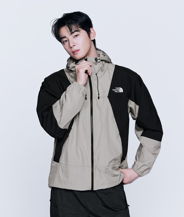 1994 마운틴 재킷을 입은 노스페이스 홍보대사 차은우