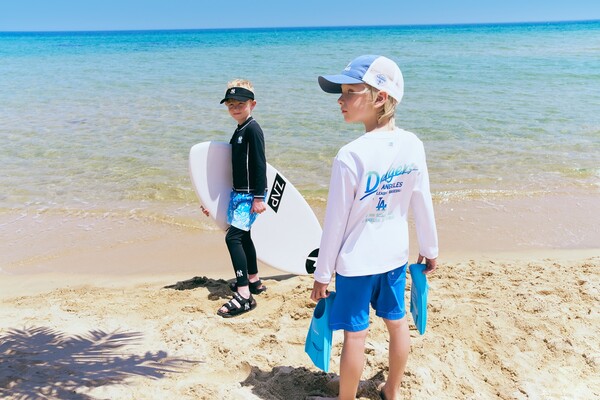 MLB키즈 여름 시즌 남아 스윔웨어 세트 (사진 제공 MLB키즈)