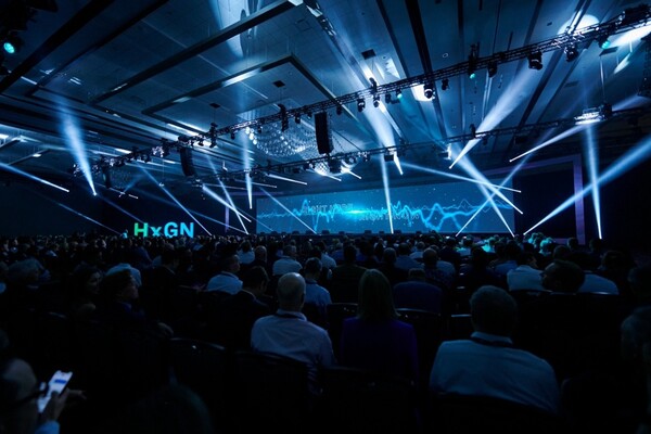 지난 헥사곤 라이브 글로벌 행사