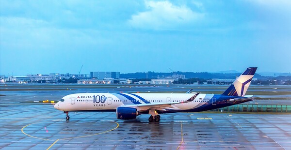 인천-솔트레이크시티 직항 노선 델타항공 항공기. 창립 100주년을 기념해 공개된 특별 도색이 적용됐다.