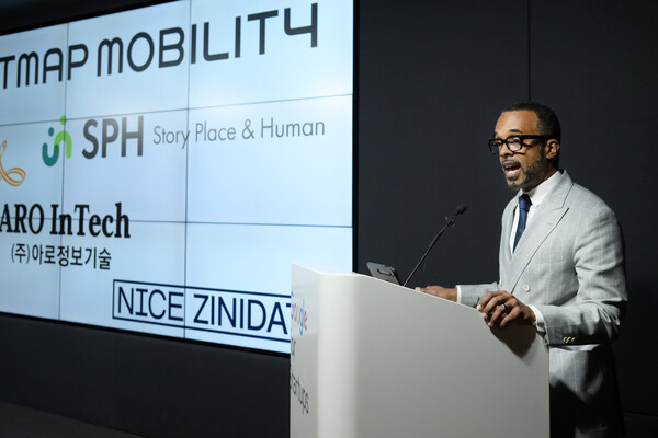 크리스 터너(Cris Turner) 구글 대외협력 정책 지식 및 정보 부문 부사장