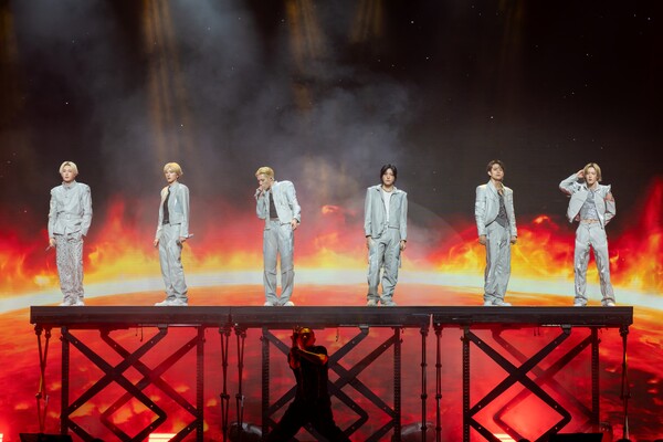 사진 MICHAEL H KIM