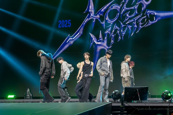 사진 MICHAEL H KIM