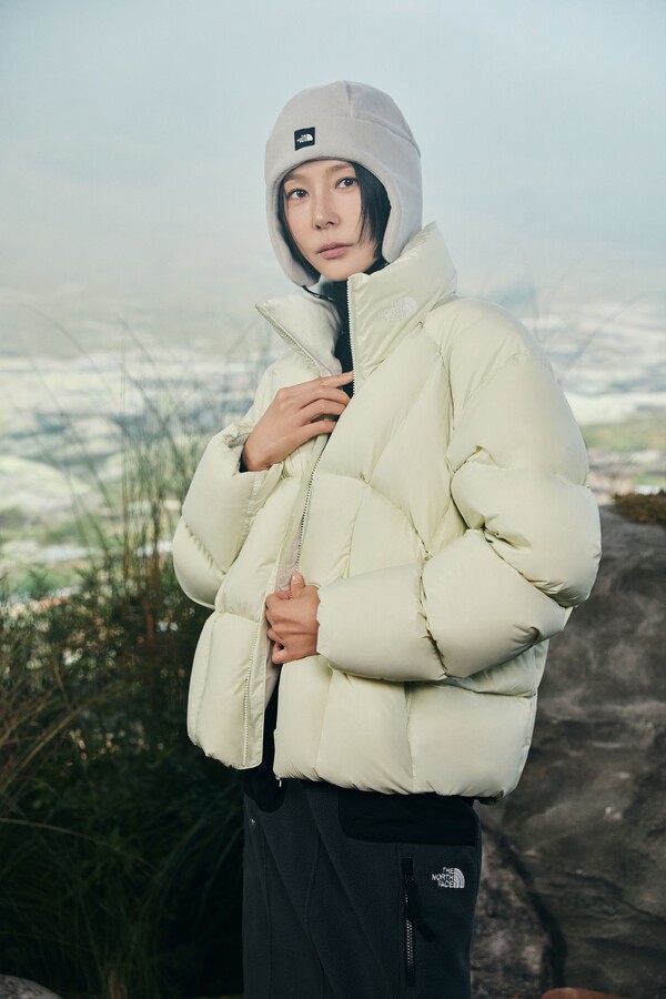 ‘올란 다운 재킷’을 착용한 노스페이스 홍보대사 김나영